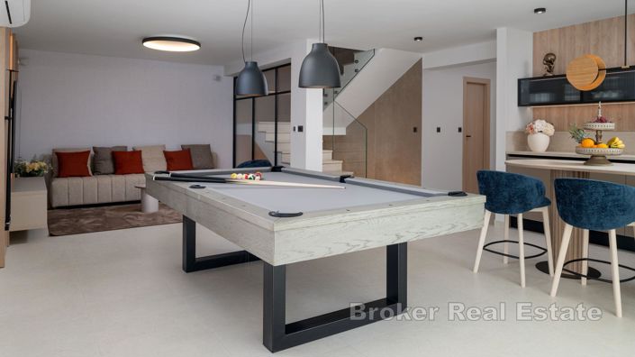 Image No.16-Villa de 4 chambres à vendre à Split