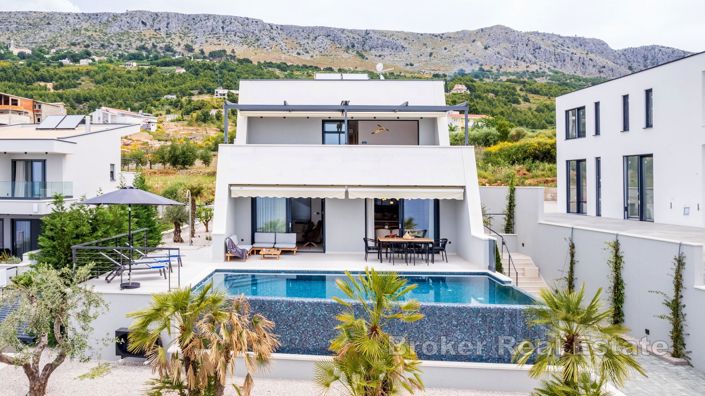 Image No.4-Villa de 4 chambres à vendre à Split