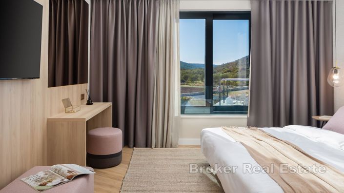 Image No.12-5 Bed Villa for sale