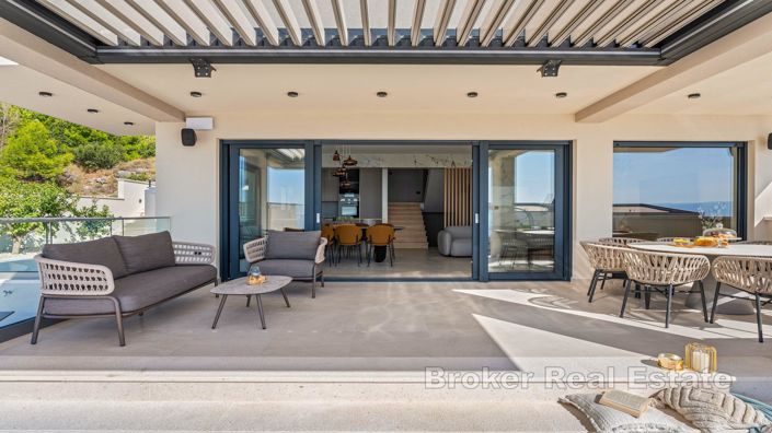 Image No.8-5 Bed Villa for sale