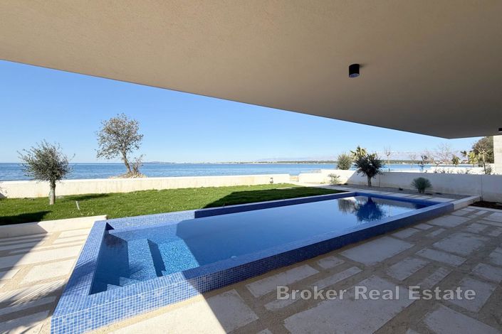 Image No.7-4 Bed Villa for sale