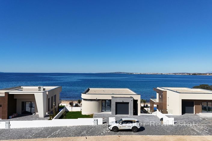 Image No.5-4 Bed Villa for sale