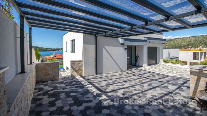 Image No.20-Villa de 4 chambres à vendre à Rogoznica