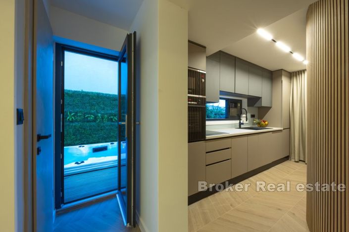 Image No.11-3 Bed Villa for sale