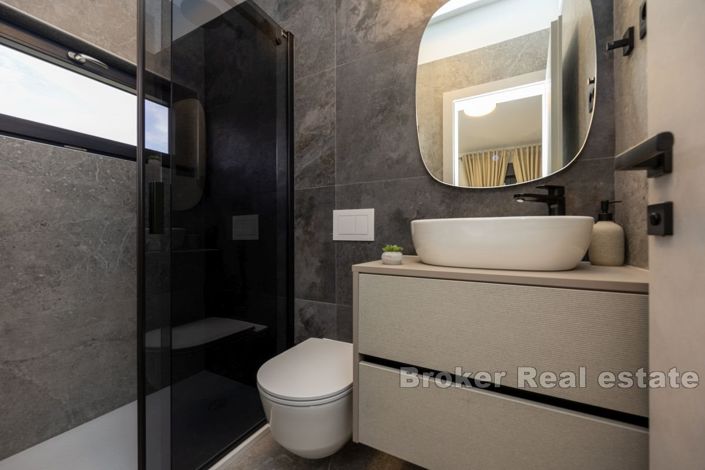 Image No.19-3 Bed Villa for sale