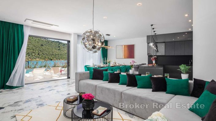 Image No.7-4 Bed Villa for sale