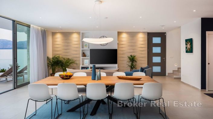 Image No.11-6 Bed Villa for sale