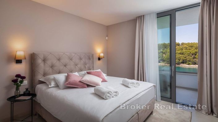 Image No.13-6 Bed Villa for sale