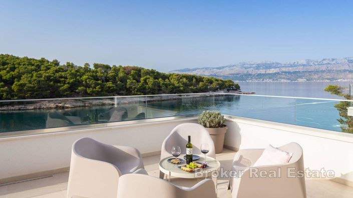 Image No.6-6 Bed Villa for sale