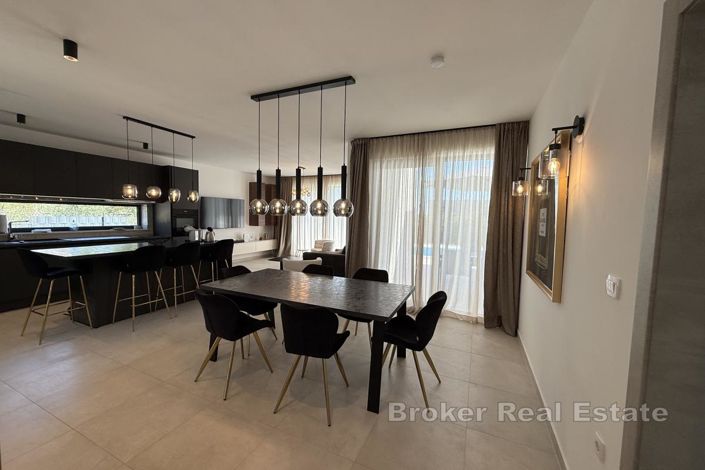 Image No.8-Villa de 3 chambres à vendre à Kaštel Stari