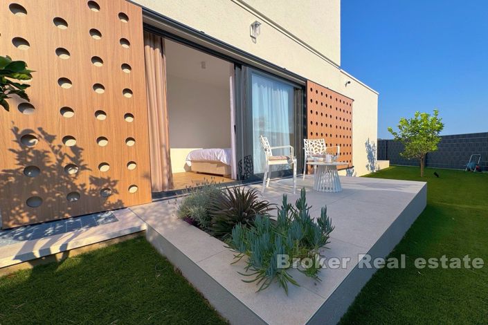 Image No.18-6 Bed Villa for sale