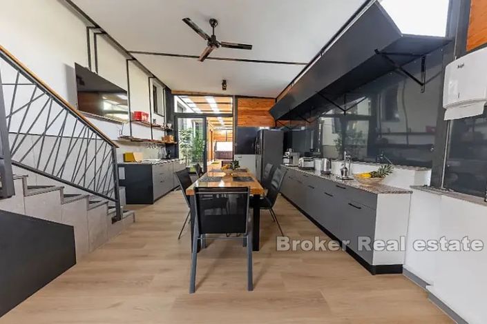 Image No.15-Appartement de 2 chambres à vendre à Ciovo