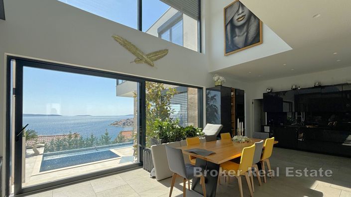 Image No.5-4 Bed Villa for sale