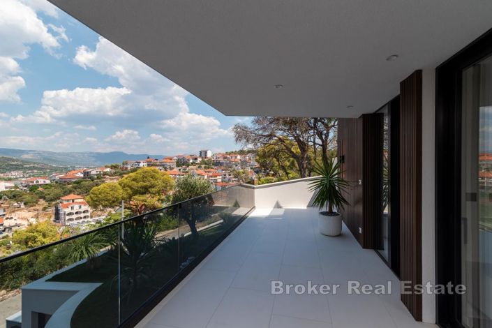 Image No.17-3 Bed Villa for sale