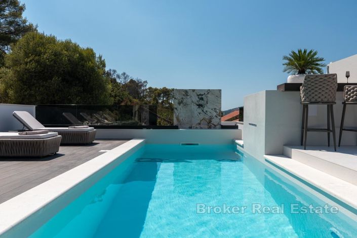 Image No.3-3 Bed Villa for sale