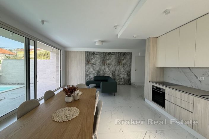 Image No.7-3 Bed Villa for sale