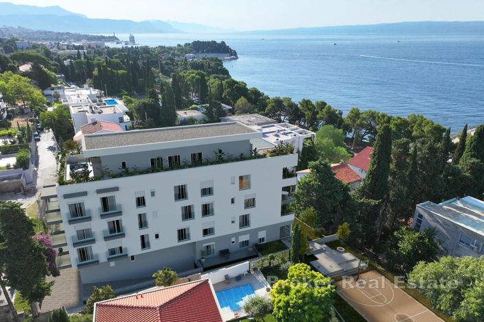 Image No.2-4 Bed Apartment for sale