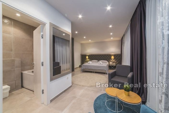 Image No.14-Villa de 7 chambres à vendre à Ciovo