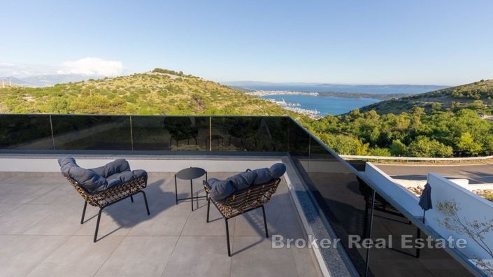 Image No.6-4 Bed Villa for sale