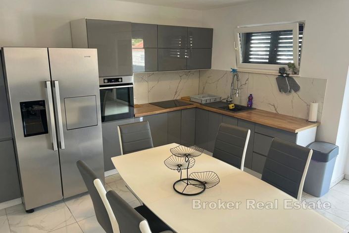 Image No.10-Villa de 5 chambres à vendre à Ciovo