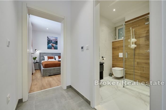 Image No.7-Villa de 4 chambres à vendre à Kaštel Novi