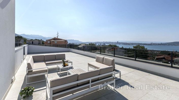 Image No.4-5 Bed Villa for sale