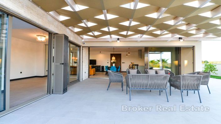 Image No.6-Villa de 3 chambres à vendre à Policnik