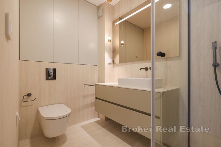Image No.16-3 Bed Apartment for sale