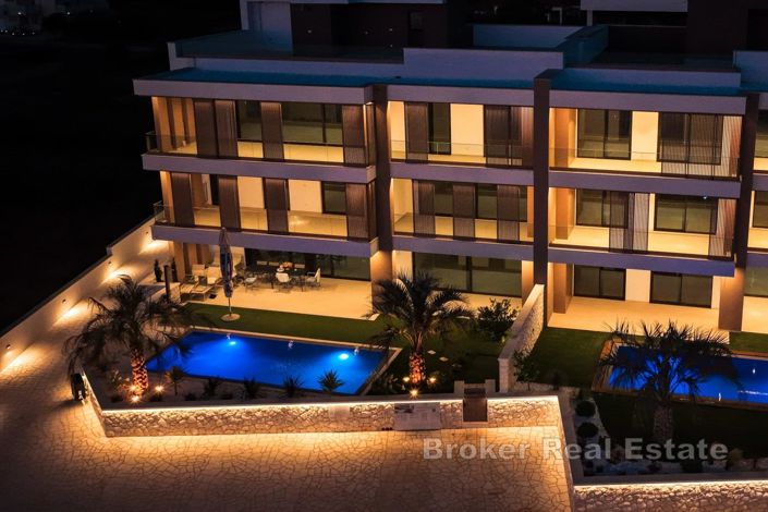 Image No.18-3 Bed Apartment for sale
