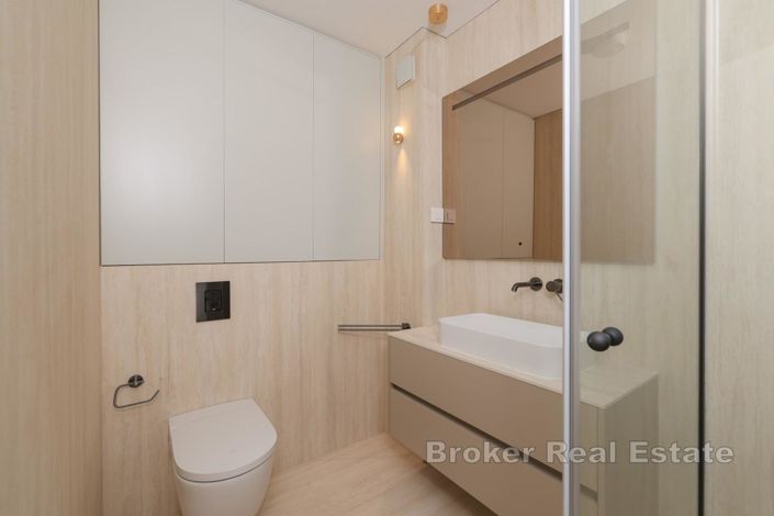 Image No.15-3 Bed Apartment for sale