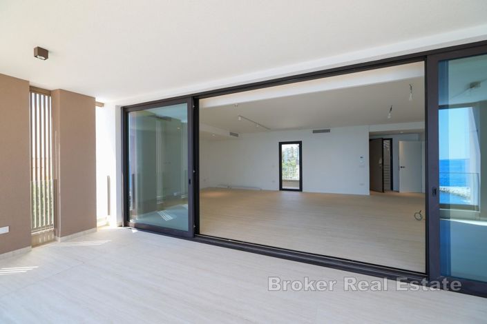 Image No.9-3 Bed Apartment for sale