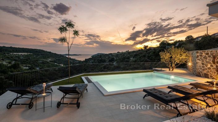 Image No.13-Villa de 4 chambres à vendre à Rogoznica