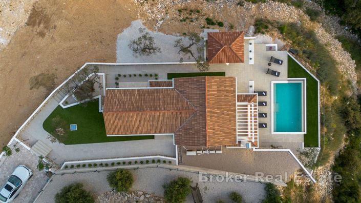 Image No.17-Villa de 4 chambres à vendre à Rogoznica