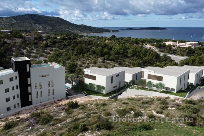 Image No.13-4 Bed Villa for sale