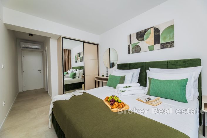 Image No.14-4 Bed Villa for sale