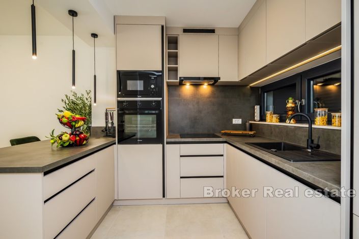 Image No.9-4 Bed Villa for sale