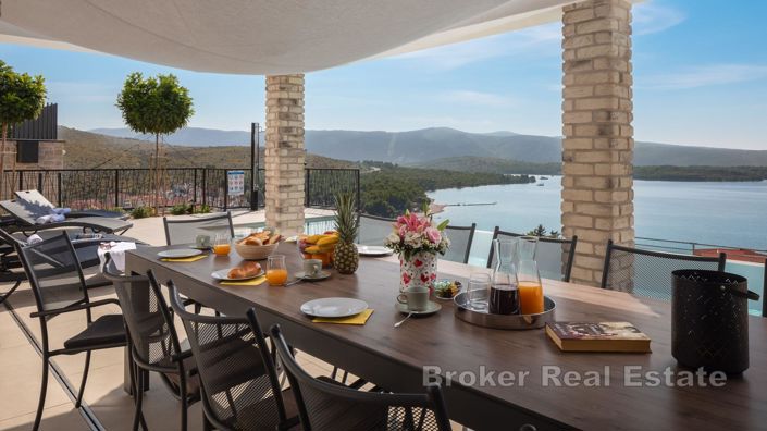 Image No.16-Villa de 5 chambres à vendre à Sibenik