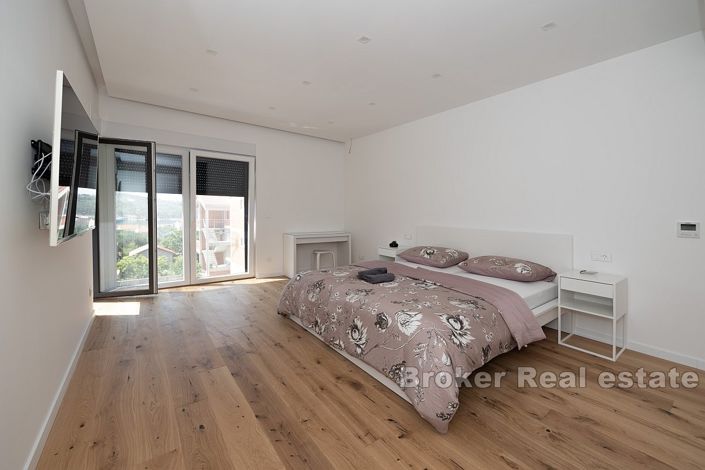 Image No.12-Villa de 4 chambres à vendre à Trogir