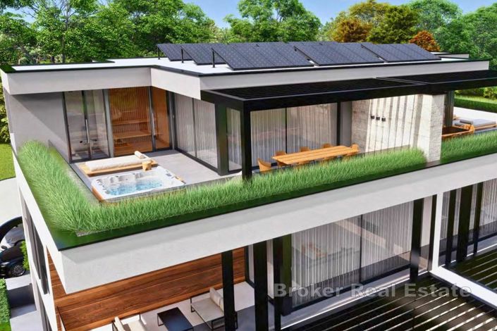 Image No.3-8 Bed Villa for sale