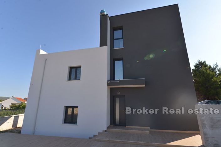 Image No.10-Villa de 4 chambres à vendre à Zadar