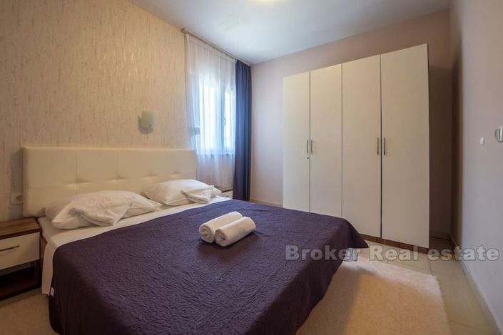 Image No.9-5 Bed Villa for sale