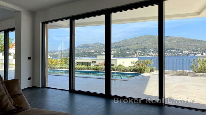 Image No.4-4 Bed Villa for sale