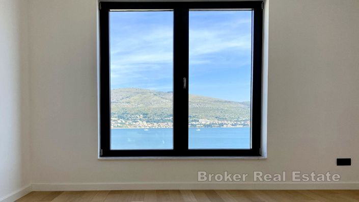 Image No.9-4 Bed Villa for sale