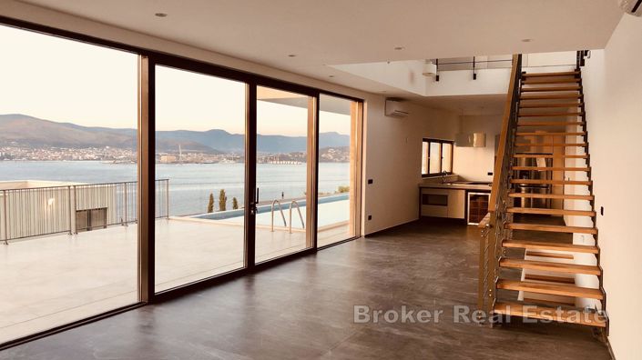 Image No.5-4 Bed Villa for sale