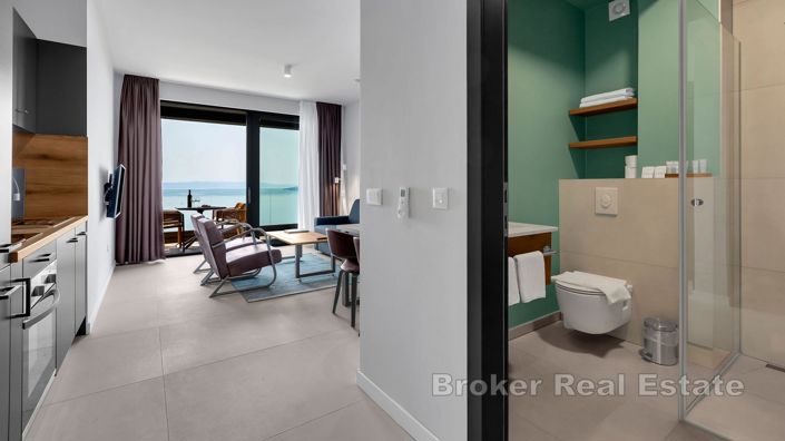 Image No.16-16 Bed Villa for sale