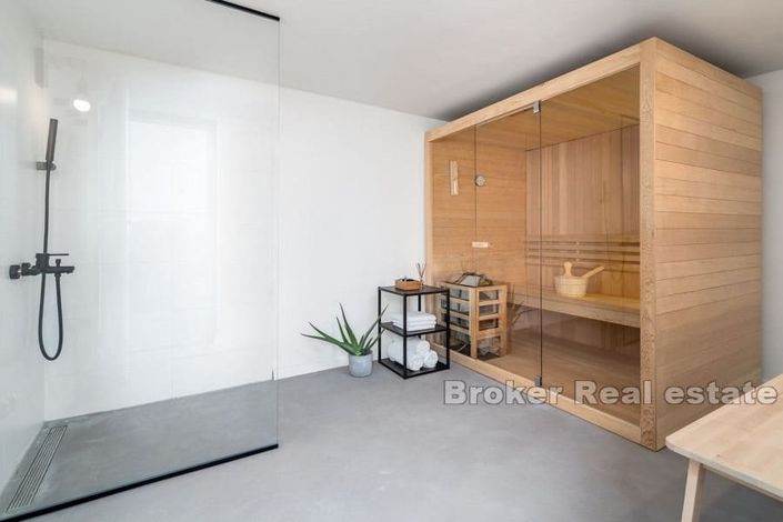 Image No.13-5 Bed Villa for sale