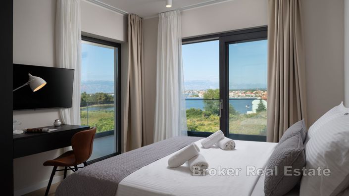 Image No.15-4 Bed Villa for sale