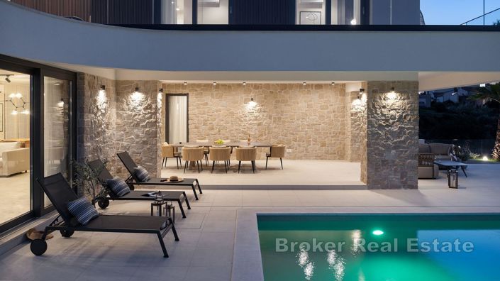 Image No.22-4 Bed Villa for sale