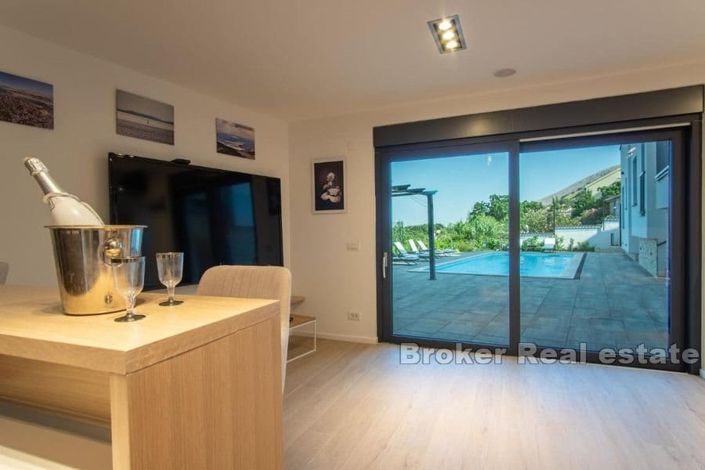 Image No.4-3 Bed Villa for sale