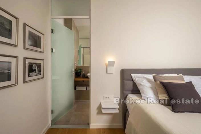 Image No.12-3 Bed Villa for sale